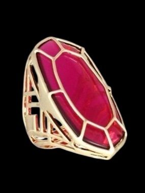 Kendra Scott Paulina Gold Ring in Berry Glass, Size 6